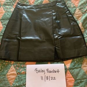 Diva Moment Black Leather Skirt